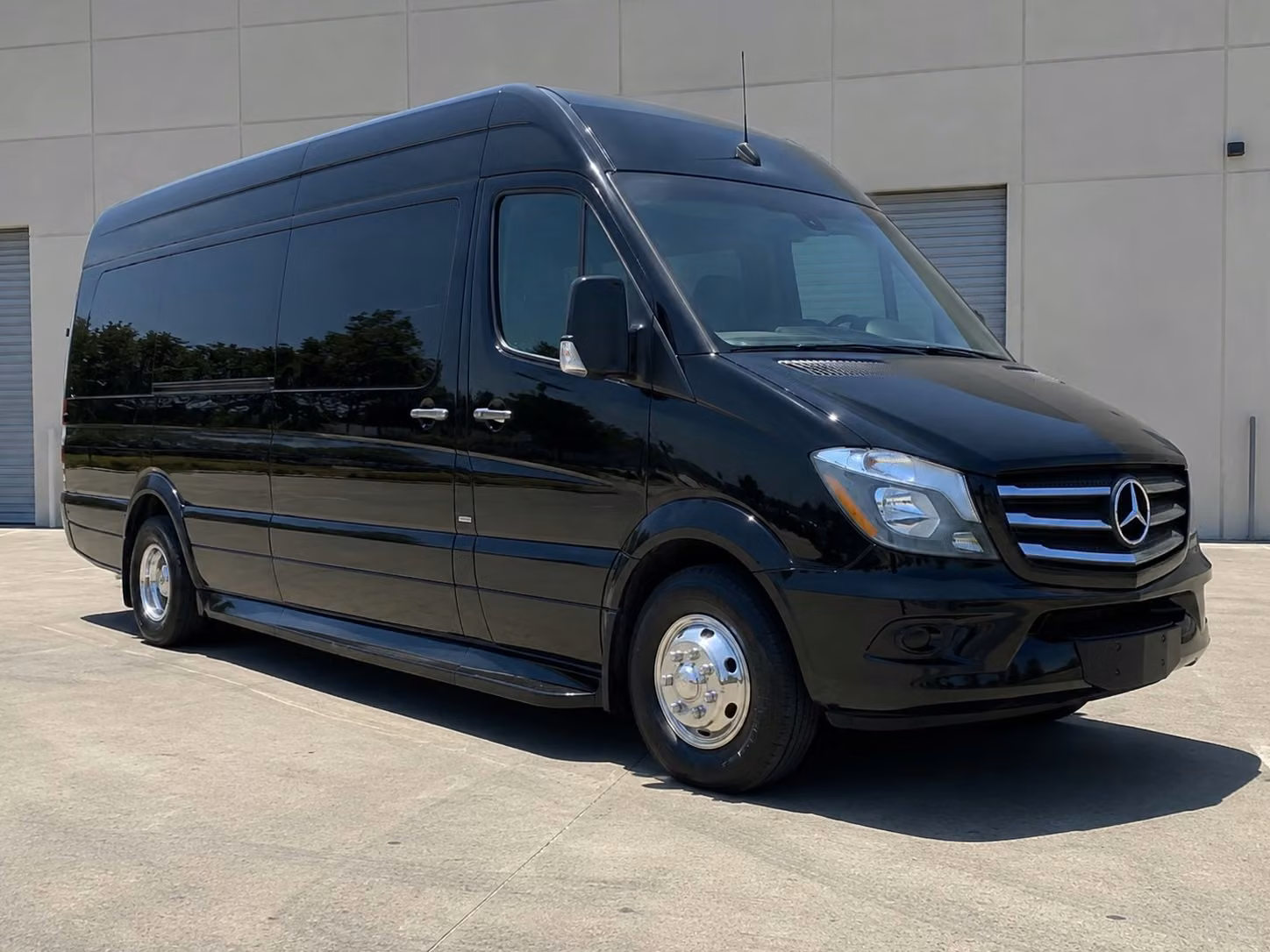 warren airport shuttle services